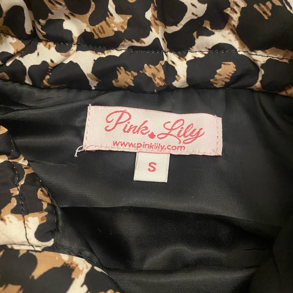 Cheetah Print Puffer Vest - Picture 3 of 5